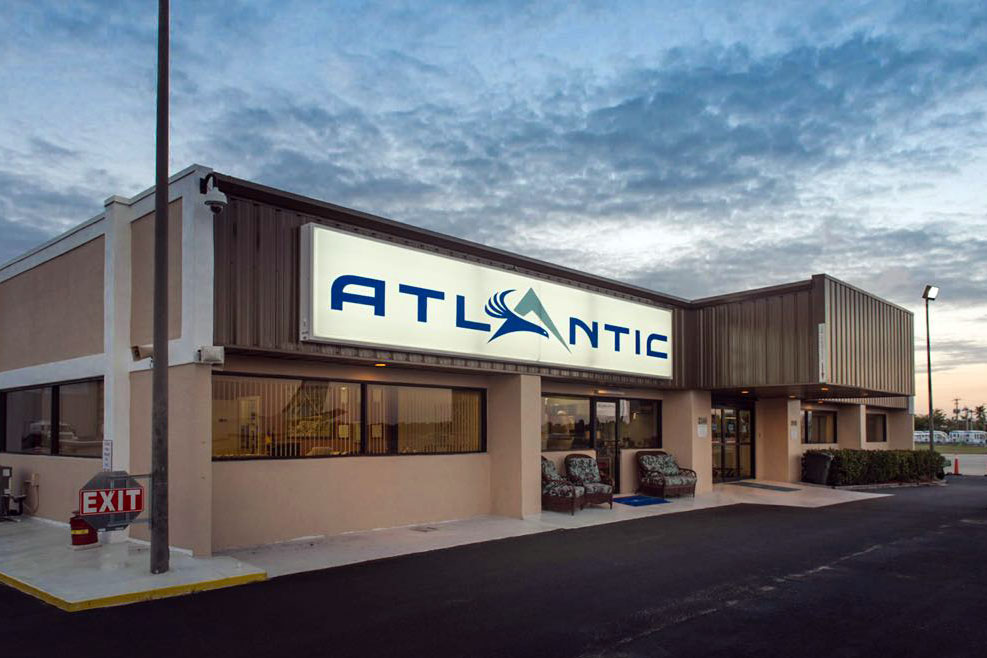 Atlantic Aviation Stuart, FL (SUA)